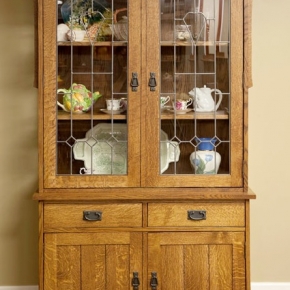 2 door mission hutch & buffet (Maple)