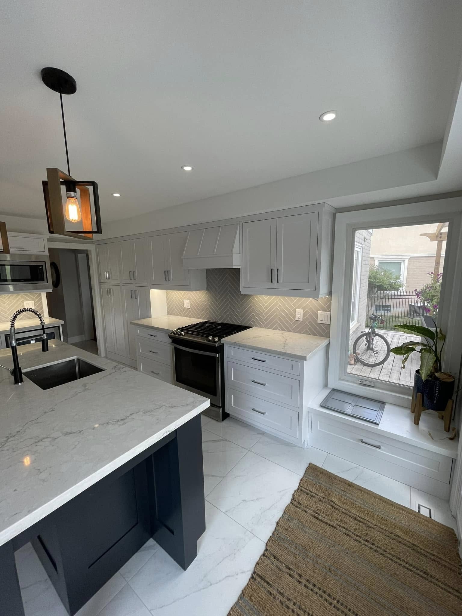 Mennonite Custom Furniture